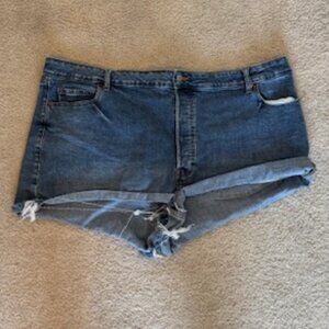 Old Navy Higher High-Rise SKY-HI A-LINE Jean Shorts - Size: 28